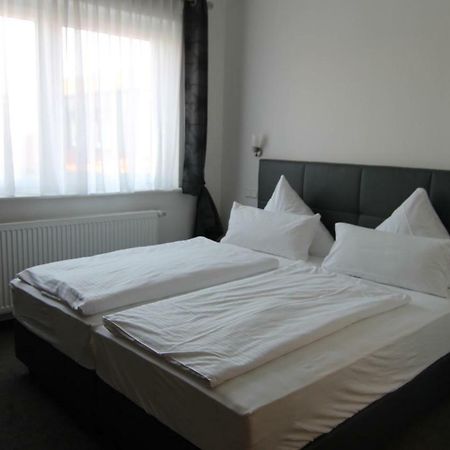 Hotel & Restaurant Blume Wolfsburg Kültér fotó