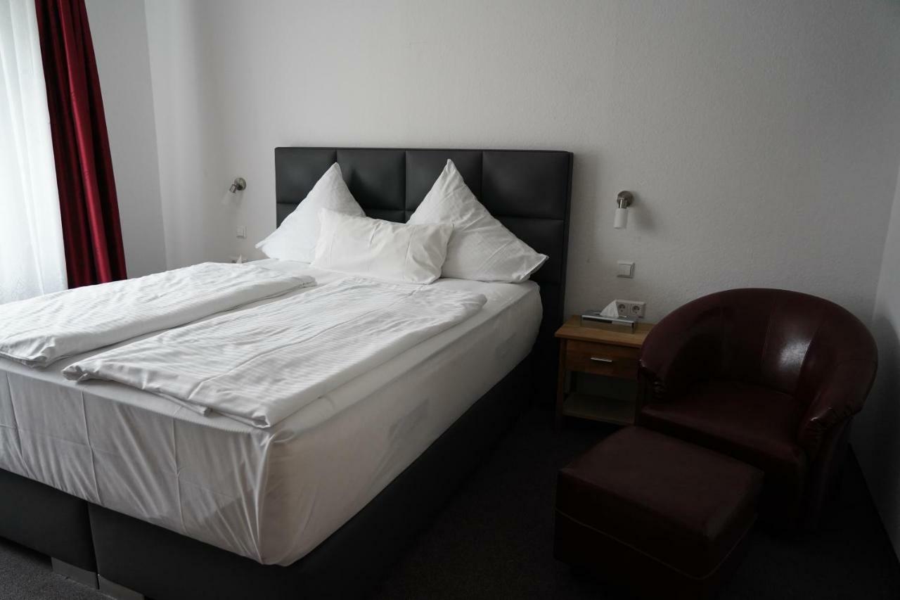 Hotel & Restaurant Blume Wolfsburg Kültér fotó