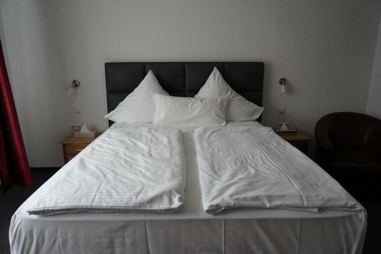 Hotel & Restaurant Blume Wolfsburg Kültér fotó